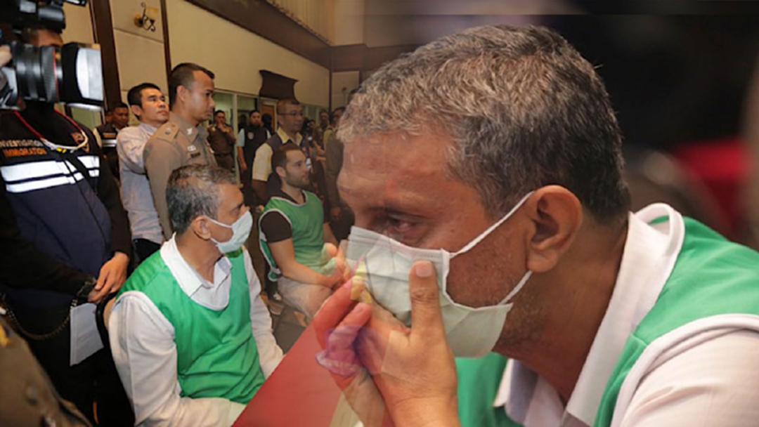 บิ๊กโจ๊ก แถลงจับหนุ่มปากีฯ บิ๊กโจ๊ก แถลงจับหนุ่มปากีฯ