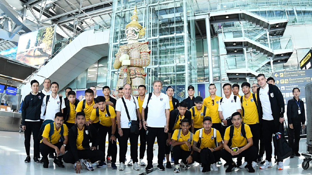 รอพี่ก่อน! "ราเยวัช" นำทัพ "ช้างศึก" บุกมาเลเซีย รอพี่ก่อน! "ราเยวัช" นำทัพ "ช้างศึก" บุกมาเลเซีย