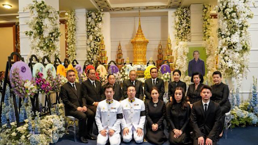 บิ๊กตู่ร่วมสวดศพเจ้าสัววิชัย บิ๊กตู่ร่วมสวดศพเจ้าสัววิชัย