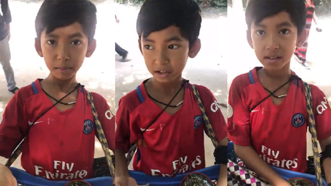 ดังข้ามคืน!! “ทักษิณ” ชาวกัมพูชา ขายของที่ระลึกพูดคล่องปรื๋อ 15 ภาษา ดังข้ามคืน!! “ทักษิณ” ชาวกัมพูชา ขายของที่ระลึกพูดคล่องปรื๋อ 15 ภาษา