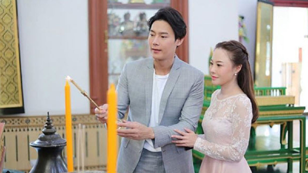 "ต๊ะ วริษฐ์" ควง "แอน วริษฐา" แฟนสาว เข้าพิธีสงฆ์ก่อนวันหมั้น18 พ.ย. นี้! "ต๊ะ วริษฐ์" ควง "แอน วริษฐา" แฟนสาว เข้าพิธีสงฆ์ก่อนวันหมั้น18 พ.ย. นี้!