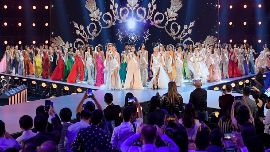 สาวงามผู้เข้าประกวดมิสยูนิเวิร์สทั้ง 94 คนประชันโฉมในรอบ Preliminary สาวงามผู้เข้าประกวดมิสยูนิเวิร์สทั้ง 94 คนประชันโฉมในรอบ Preliminary