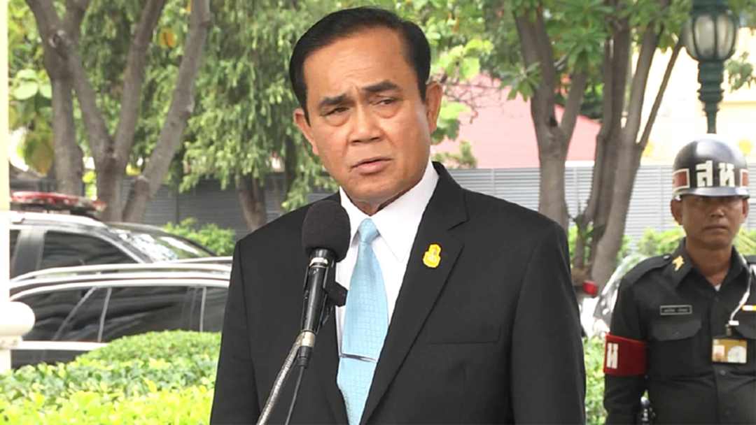 นายกฯ ปัด สั่งกกต. ปมบัตรเลือกตั้ง ยันไม่ใช้ม.44 แก้ [คลิป]