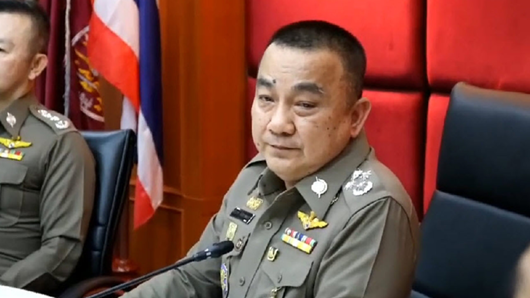 “ศรีวราห์” เตรียมกำลังตำรวจ 2 แสนนายทั่วประเทศ ช่วงปีใหม่ “ศรีวราห์” เตรียมกำลังตำรวจ 2 แสนนายทั่วประเทศ ช่วงปีใหม่