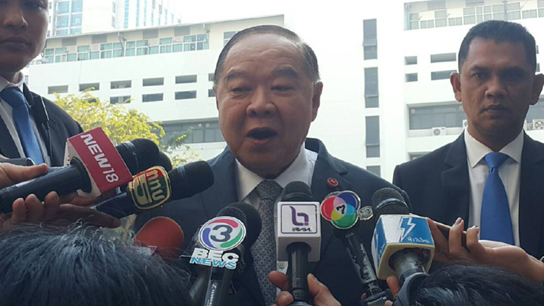 "บิ๊กป้อม" คาด ระเบิดที่สงขลา สร้างสถานการณ์ปีใหม่ "บิ๊กป้อม" คาด ระเบิดที่สงขลา สร้างสถานการณ์ปีใหม่