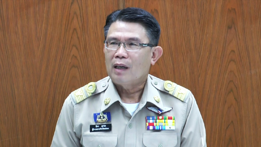 ผู้ว่าฯยโสธรเต้นปมร้อนบัตรคนจนพ่วงสมาชิกพรรค แจงไม่รู้เห็นเชื่ออาจเข้าใจผิด [คลิป]