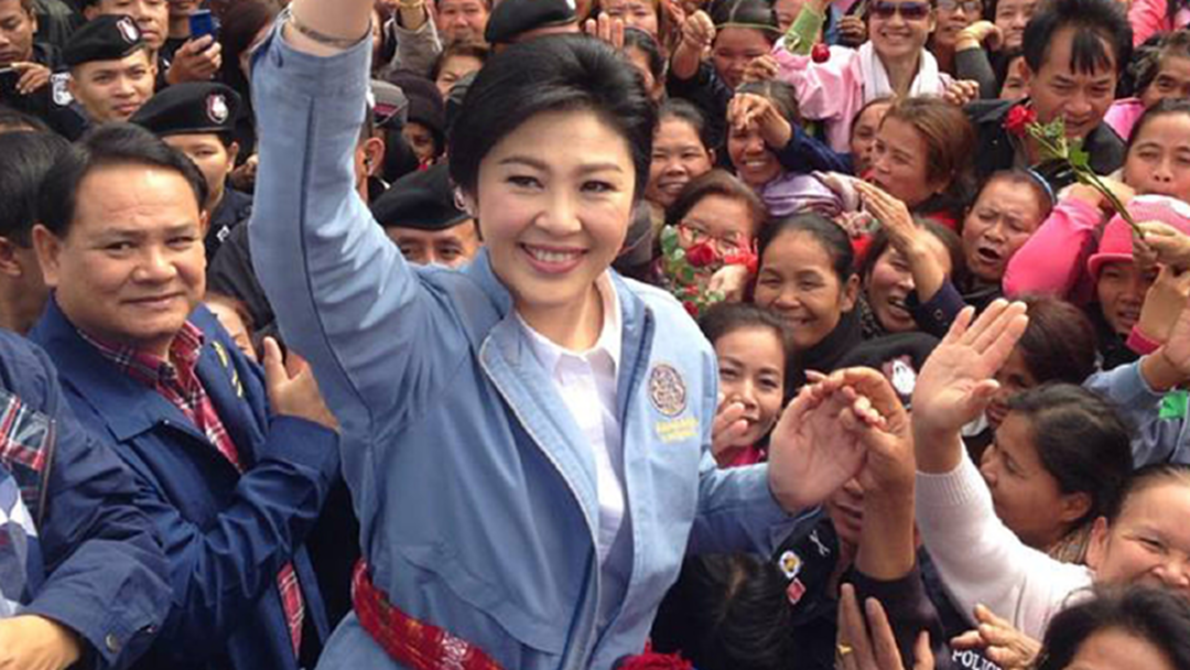 ปูยังอยู่ "ยิ่งลักษณ์" อ้อนคนไทยคิดถึงความหลัง ความรักอบอุ่นจากประชาชน