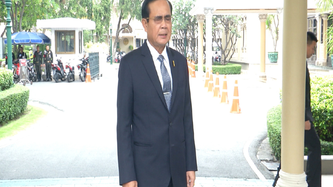 นายกฯ เชื่อเลือกตั้งก่อนพระราชพิธีบรมราชาภิเษก นายกฯ เชื่อเลือกตั้งก่อนพระราชพิธีบรมราชาภิเษก