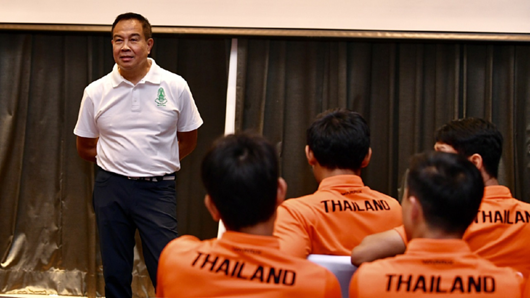 คืนความสุขแฟนบอล!! “สมยศ” กระตุ้น “ช้างศึก” คืนฟอร์มเก่งในเอเชียนคัพ คืนความสุขแฟนบอล!! “สมยศ” กระตุ้น “ช้างศึก” คืนฟอร์มเก่งในเอเชียนคัพ