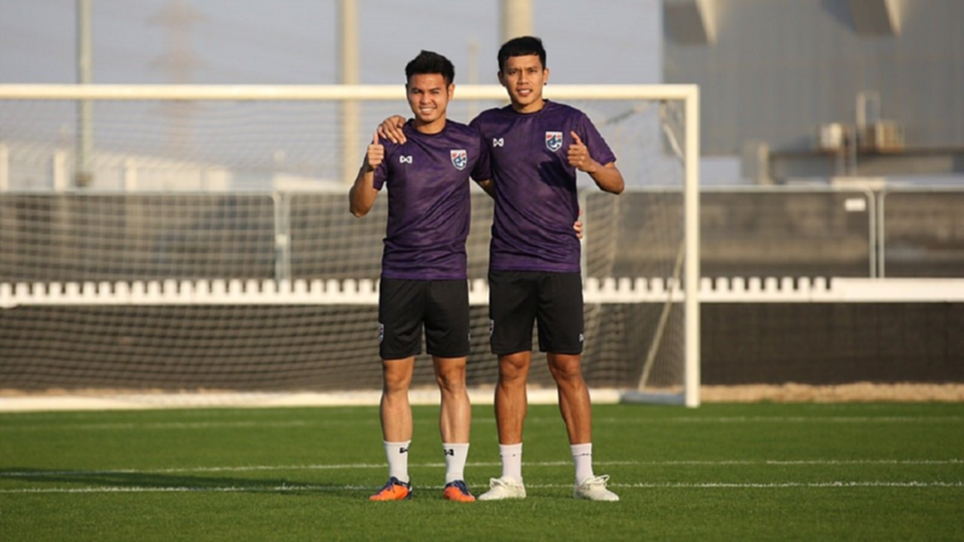 ยินดี! "กรกช" ย้ำชัดได้ "ธีราทร" ร่วมทัพส่งผลดีต่อทีมชาติ ยินดี! "กรกช" ย้ำชัดได้ "ธีราทร" ร่วมทัพส่งผลดีต่อทีมชาติ