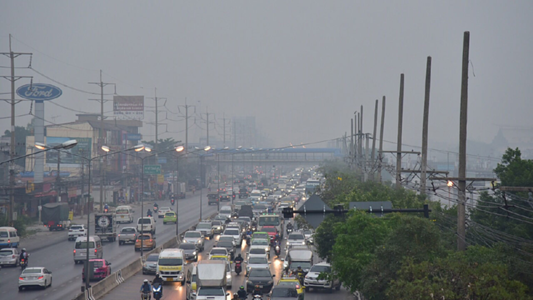 ค่าฝุ่น PM2.5 กลับมาวิกฤต หลังอากาศปิด ค่าฝุ่น PM2.5 กลับมาวิกฤต หลังอากาศปิด