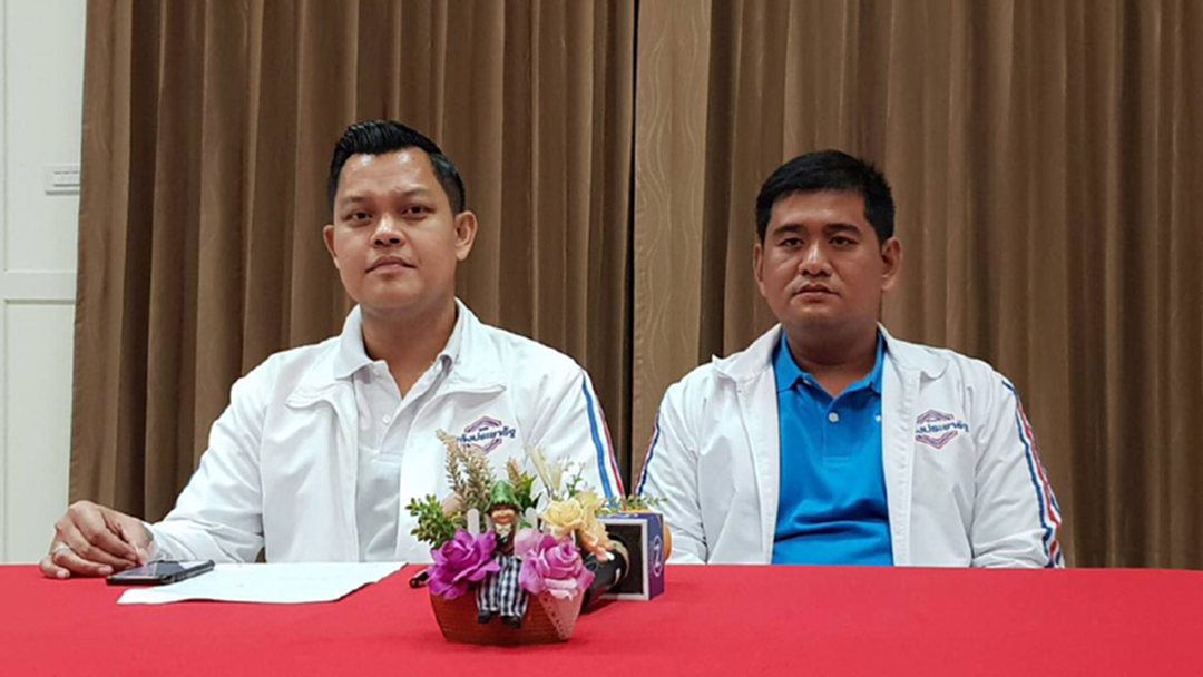 "ธนกร" เชื่อ พลังประชารัฐ กวาดที่นั่ง ส.ส.“เหนือ-อีสาน-กลาง” ได้ 150 เสียงแน่! "ธนกร" เชื่อ พลังประชารัฐ กวาดที่นั่ง ส.ส.“เหนือ-อีสาน-กลาง” ได้ 150 เสียงแน่!