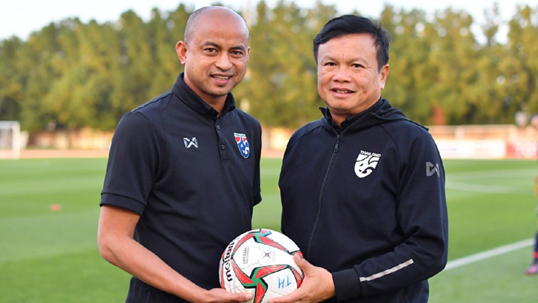 ดีอยู่แล้ว!! “ชนาธิป” หนุน “โค้ชโต่ย-โค้ชโชค” คุม “ช้างศึก” ถาวร ดีอยู่แล้ว!! “ชนาธิป” หนุน “โค้ชโต่ย-โค้ชโชค” คุม “ช้างศึก” ถาวร