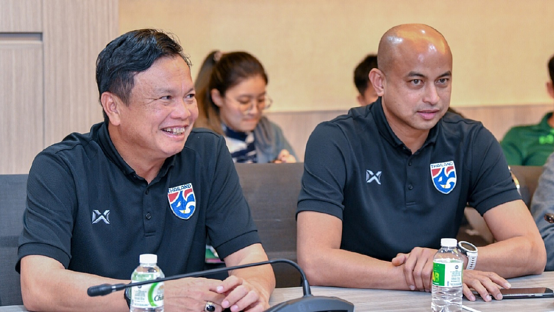ตอบแทนผลงาน! "สมยศ" ให้ "โค้ชโต่ย" คุมช้างศึก ระหว่างสรรหากุนซือคนใหม่ ตอบแทนผลงาน! "สมยศ" ให้ "โค้ชโต่ย" คุมช้างศึก ระหว่างสรรหากุนซือคนใหม่