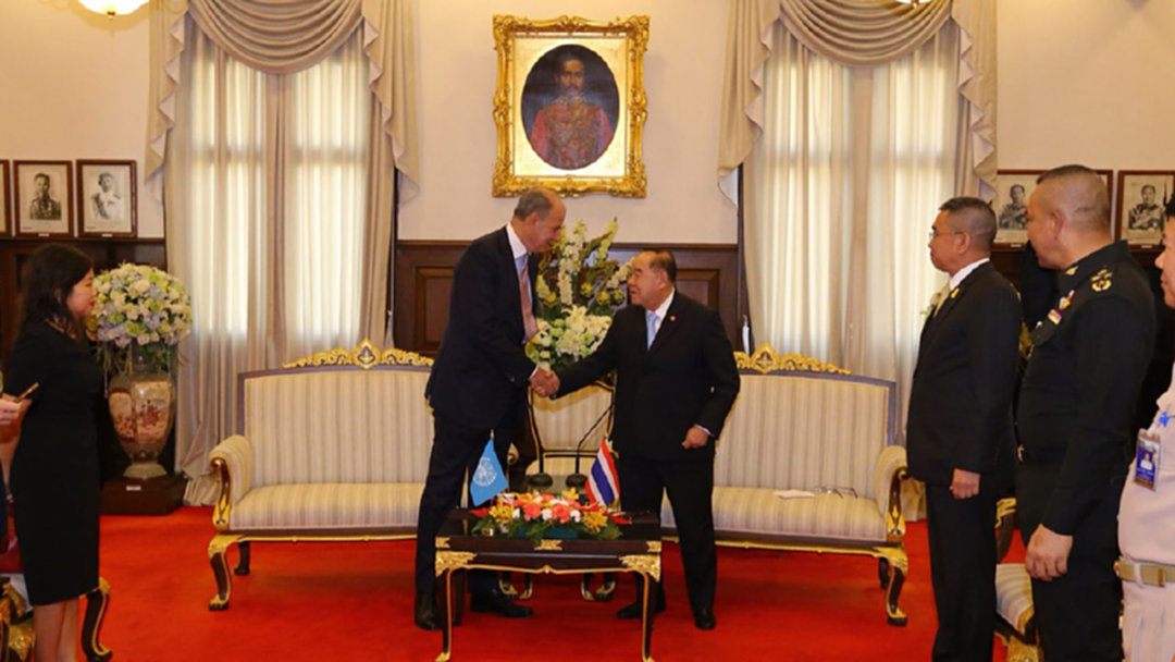 "บิ๊กป้อม" ต้อนรับ ผู้แทนข้าหลวงใหญ่ UNHCR "บิ๊กป้อม" ต้อนรับ ผู้แทนข้าหลวงใหญ่ UNHCR