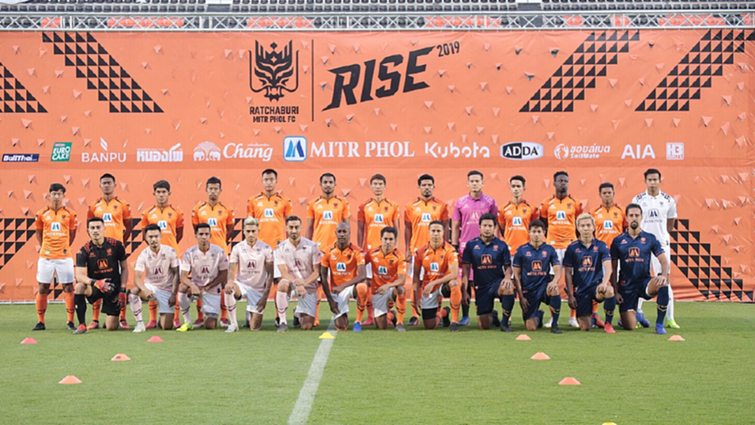 ต้องดีกว่าเดิม! "ราชบุรี" เปิดตัวสโมสรลุยไทยลีก 2019 ตั้งเป้าจบ "ท็อปไฟว์" ต้องดีกว่าเดิม! "ราชบุรี" เปิดตัวสโมสรลุยไทยลีก 2019 ตั้งเป้าจบ "ท็อปไฟว์"