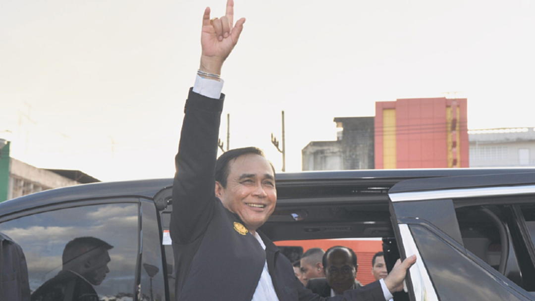 เลือกตั้ง 62 : กกต.ตอบพปชร. "บิ๊กตู่" ปราศรัย-เดินช่วยหาเสียงได้ แต่ต้องระวังใช้หน้าที่นายกฯ เลือกตั้ง 62 : กกต.ตอบพปชร. "บิ๊กตู่" ปราศรัย-เดินช่วยหาเสียงได้ แต่ต้องระวังใช้หน้าที่นายกฯ