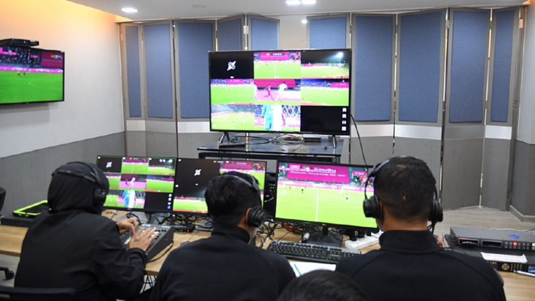 ลองดู! ฝ่ายพัฒนาผู้ตัดสิน ทดลองใช้ VAR ในไทยลีก 2 คู่ ลองดู! ฝ่ายพัฒนาผู้ตัดสิน ทดลองใช้ VAR ในไทยลีก 2 คู่