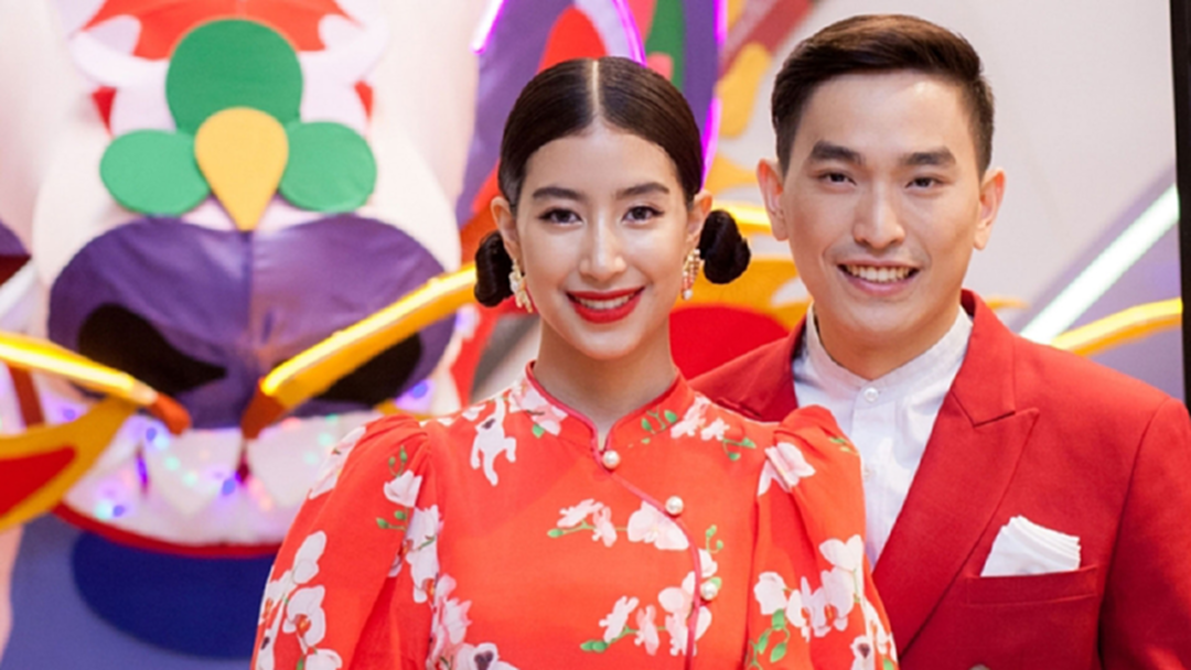 "มิ้นต์-ภูผา" ออกงานคู่ครั้งแรก! ตะลุยงาน "CHINESE NEW YEAR FESTIVAL 2019" "มิ้นต์-ภูผา" ออกงานคู่ครั้งแรก! ตะลุยงาน "CHINESE NEW YEAR FESTIVAL 2019"