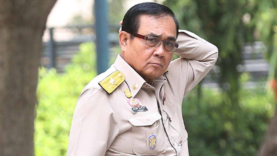 เลือกตั้ง 62 : "บิ๊กตู่" กร้าวไม่มีรัฐประหารซ้อน สัมพันธ์กองทัพยังเหนียว เป็นพี่น้องหลายสิบปี เลือกตั้ง 62 : "บิ๊กตู่" กร้าวไม่มีรัฐประหารซ้อน สัมพันธ์กองทัพยังเหนียว เป็นพี่น้องหลายสิบปี
