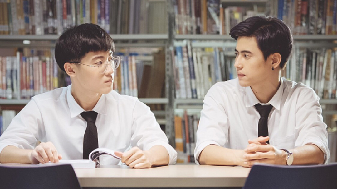 ซีรี่ส์วายแนวใหม่ “The effect โลกออนร้าย” มุ่งสะท้อนสังคมออนไลน์ ผ่าน 11 หนุ่มหน้าใส ซีรี่ส์วายแนวใหม่ “The effect โลกออนร้าย” มุ่งสะท้อนสังคมออนไลน์ ผ่าน 11 หนุ่มหน้าใส