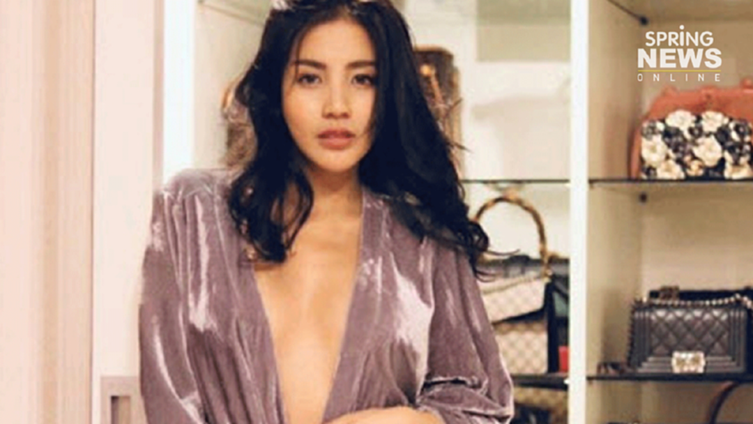 "ใบเตย อาร์สยาม" เผยภาพในชุดคลุมสุดเซ็กซี่ ลั่นคนถ่ายอนุญาตแล้ว!