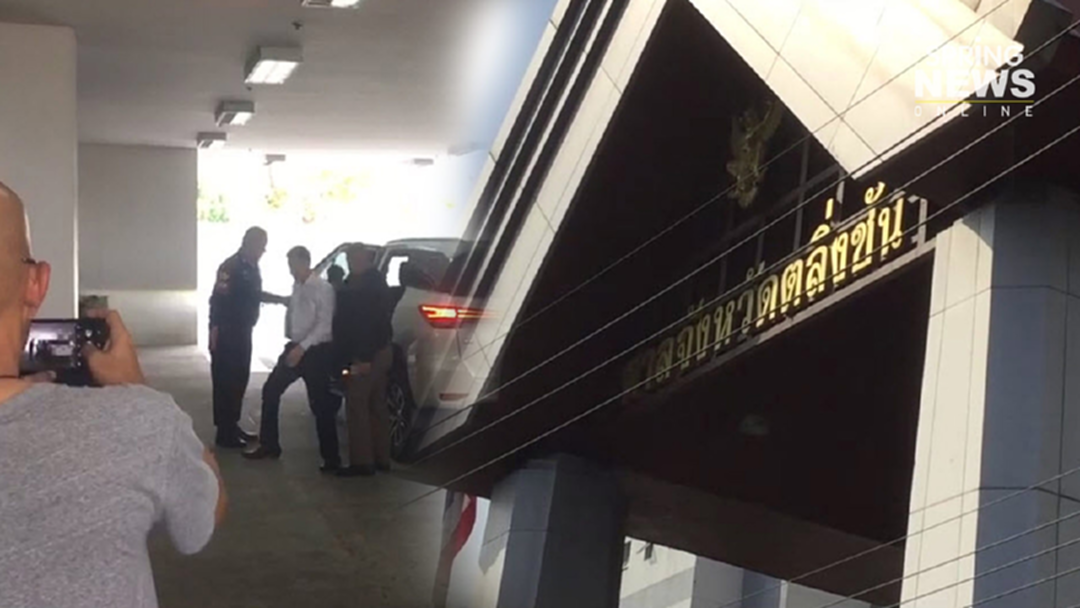 คุมเสี่ยรถเบนซ์ ที่ขับรถพุ่งชนรถ รอง ผกก. กองปราบดับ ฝากขังผัดแรก คุมเสี่ยรถเบนซ์ ที่ขับรถพุ่งชนรถ รอง ผกก. กองปราบดับ ฝากขังผัดแรก