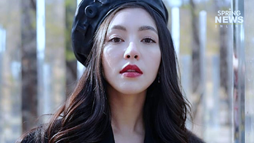 เริ่ดเว่อร์! "เบลล่า" เยือนแดนกิมจิแชะภาพร่วมเฟรม "คาร่า เดเลวีน" ในงาน Christian Dior เริ่ดเว่อร์! "เบลล่า" เยือนแดนกิมจิแชะภาพร่วมเฟรม "คาร่า เดเลวีน" ในงาน Christian Dior