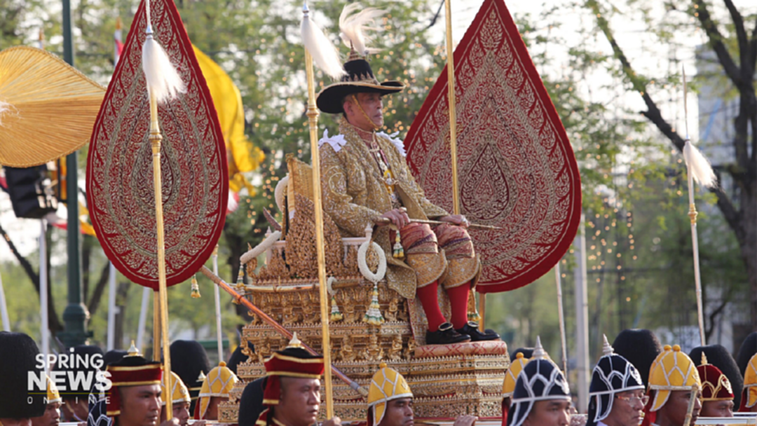 ความในพระราชหฤทัยของ รัชกาลที่ 6 เมื่อประทับพระราชยาน ความในพระราชหฤทัยของ รัชกาลที่ 6 เมื่อประทับพระราชยาน