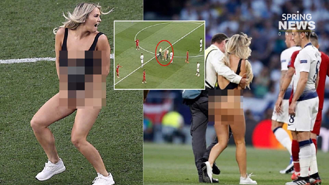 เปิดวาร์ป Streaker สาววิ่งป่วนนัดชิงชปล. ที่แท้โปรโมทเว็บ 18+ (คลิป) เปิดวาร์ป Streaker สาววิ่งป่วนนัดชิงชปล. ที่แท้โปรโมทเว็บ 18+ (คลิป)