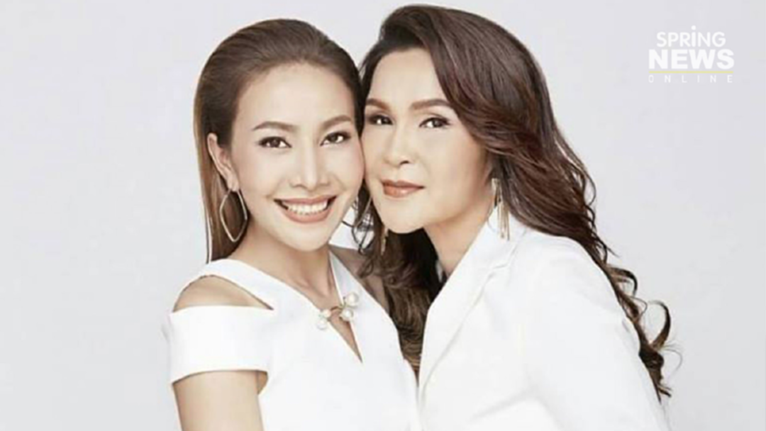ลูกบุญธรรม แฉปม "ศิริพร อำไพพงษ์" ปิดคลินิกความงาม ชาวเน็ตสวนกลับเนรคุณ ลูกบุญธรรม แฉปม "ศิริพร อำไพพงษ์" ปิดคลินิกความงาม ชาวเน็ตสวนกลับเนรคุณ