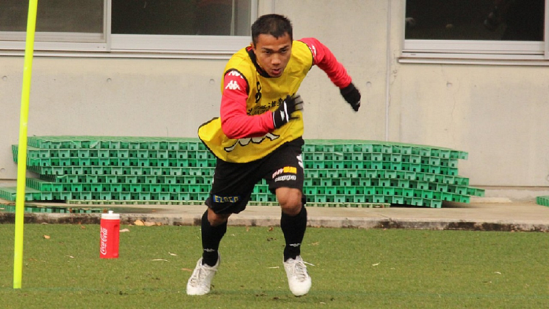 แฟนซัปโปโรเซ็ง! "ชนาธิป" กล้ามเนื้อต้นขาซ้ายฉีกคาดพัก 3 สัปดาห์ แฟนซัปโปโรเซ็ง! "ชนาธิป" กล้ามเนื้อต้นขาซ้ายฉีกคาดพัก 3 สัปดาห์