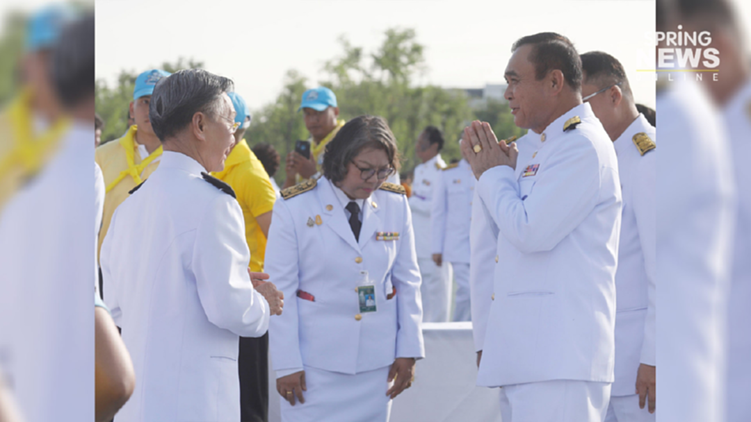 “ชวน”ระวังท่าทีคุย”บิ๊กตู่”หลังปรี่เข้าทักทาย “ชวน”ระวังท่าทีคุย”บิ๊กตู่”หลังปรี่เข้าทักทาย