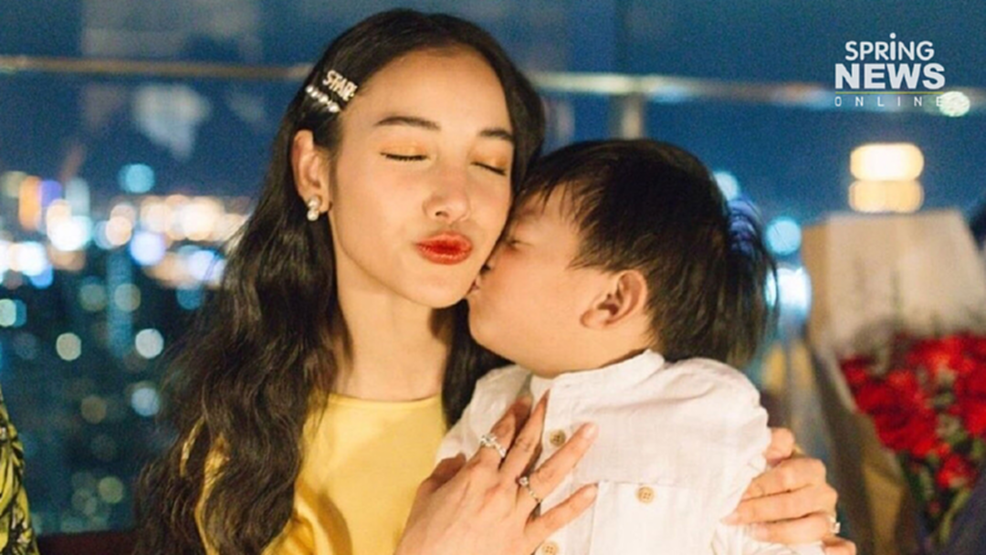 "แพท ณปภา" ควง "น้องเรซซิ่ง" ฉลองวันเกิดสุดเรียบง่าย ที่Spectrum Lounge & Bar "แพท ณปภา" ควง "น้องเรซซิ่ง" ฉลองวันเกิดสุดเรียบง่าย ที่Spectrum Lounge & Bar