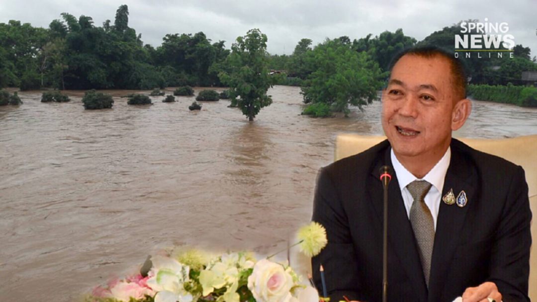 "เฉลิมชัย" สั่งด่วนจัดกำลัง-เครื่องมือช่วยพื้นที่น้ำหลากท่วมขังอีสาน-เหนือ "เฉลิมชัย" สั่งด่วนจัดกำลัง-เครื่องมือช่วยพื้นที่น้ำหลากท่วมขังอีสาน-เหนือ