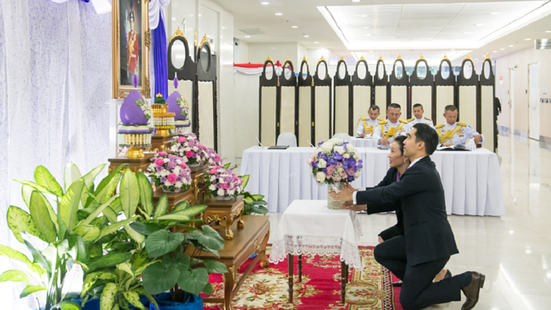 กลุ่ม บีเจซี Big C ร่วมลงนามถวายพระพร สมเด็จพระเทพฯ กลุ่ม บีเจซี Big C ร่วมลงนามถวายพระพร สมเด็จพระเทพฯ