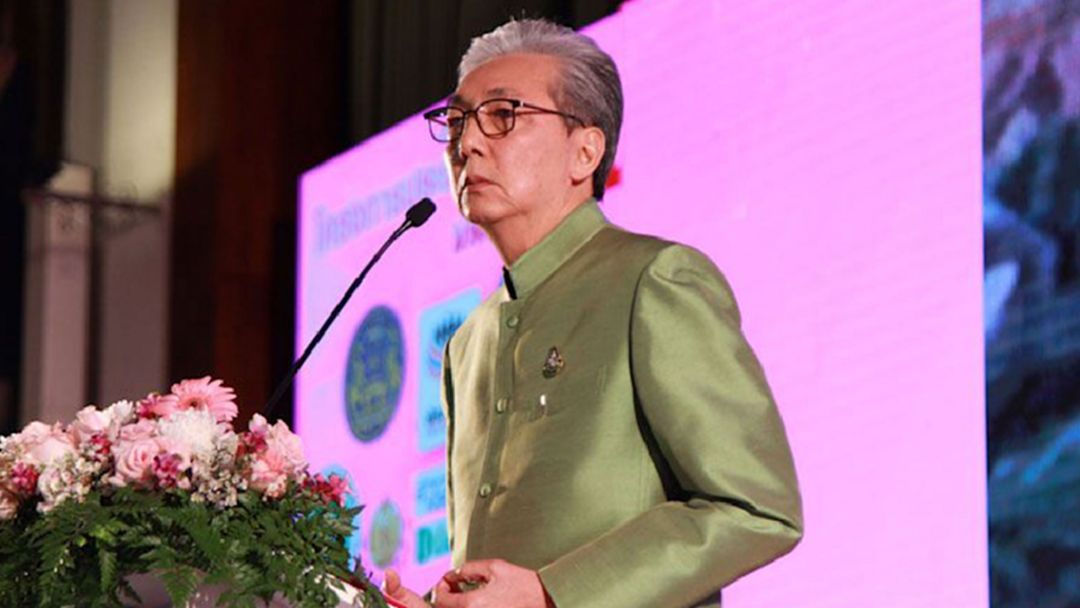 "ดร.สมคิด" นำทีม มอบนโยบาย "ประชารัฐสร้างไทย" นำร่อง 8 จังหวัดภาคเหนือ "ดร.สมคิด" นำทีม มอบนโยบาย "ประชารัฐสร้างไทย" นำร่อง 8 จังหวัดภาคเหนือ