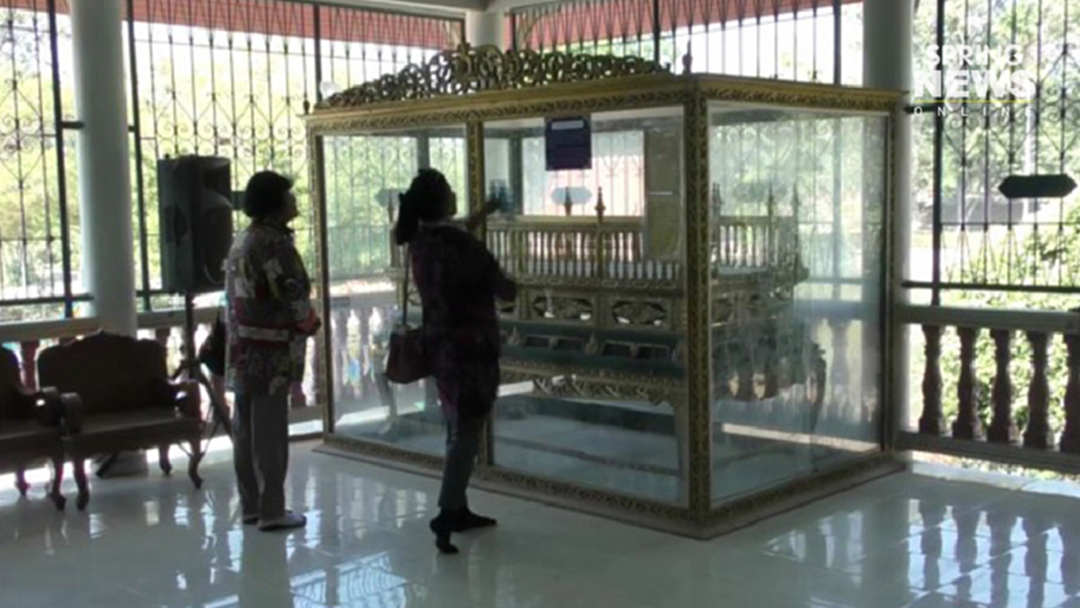 ชาวบ้านลือ เตียงอาถรรพ์ ใครขึ้นไปนั่งเล่นจะมีอันเป็นไป ชาวบ้านลือ เตียงอาถรรพ์ ใครขึ้นไปนั่งเล่นจะมีอันเป็นไป