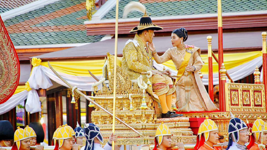 อบอุ่น ประทับใจ! ฟ้าหญิงสิริวัณณวรีฯ ดูแลฉลองพระองค์ "ทูลกระหม่อมพ่อ"