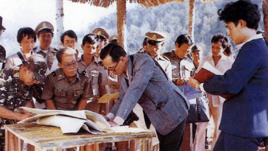 "พอเพียง" คำสอนของในหลวง ร.9 ที่คนไทยยึดมั่นตลอดไป