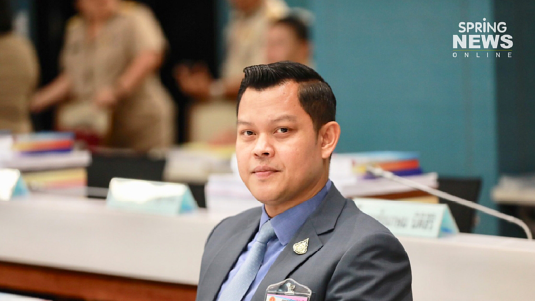 ธนกร ย้ำพปชร.ลุยสานงานต่อปี 63 เหน็บ ธนาธร นายกฯ ในโพล ธนกร ย้ำพปชร.ลุยสานงานต่อปี 63 เหน็บ ธนาธร นายกฯ ในโพล
