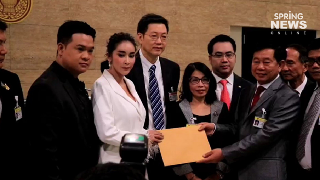 "ใหม่ สุคนธวา" ร้อง กมธ.สคบ. หลังซื้อรถหรูปัญหาเยอะ "ใหม่ สุคนธวา" ร้อง กมธ.สคบ. หลังซื้อรถหรูปัญหาเยอะ