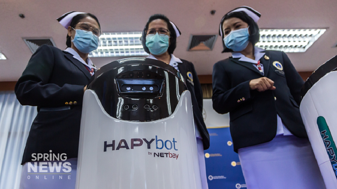 Hapybot หุ่นยนต์ช่วยลดการติดเชื้อCOVID-19 ในการทำงานของบุคลากรทางการแพทย์ Hapybot หุ่นยนต์ช่วยลดการติดเชื้อCOVID-19 ในการทำงานของบุคลากรทางการแพทย์