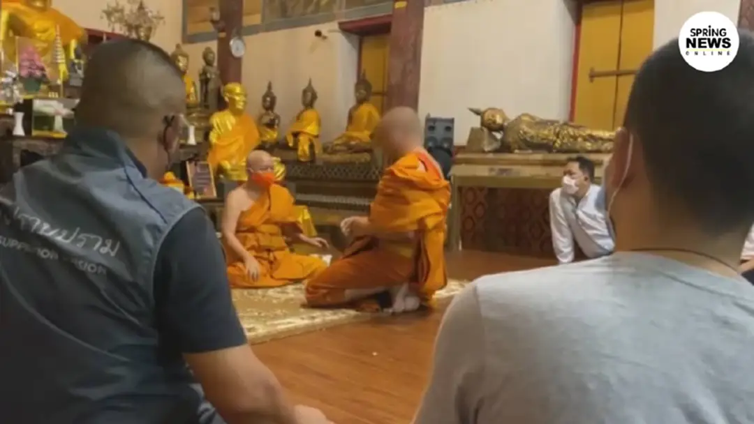 สามีสุดทนแจ้งจับ แอบเล่นชู้ภรรยา ต่อหน้าลูกสาว