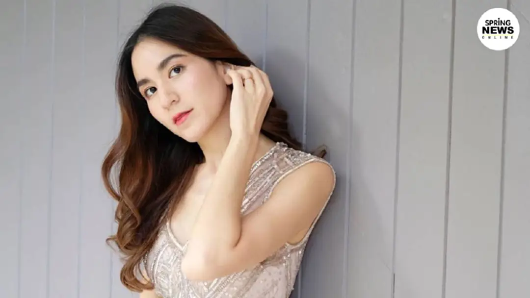 พลอย ชิดจันทร์ อวดภาพในความทรงจำ สมัยเป็นดาวเด่นขึ้นปกนิตยสาร (รูปเยอะ) พลอย ชิดจันทร์ อวดภาพในความทรงจำ สมัยเป็นดาวเด่นขึ้นปกนิตยสาร (รูปเยอะ)