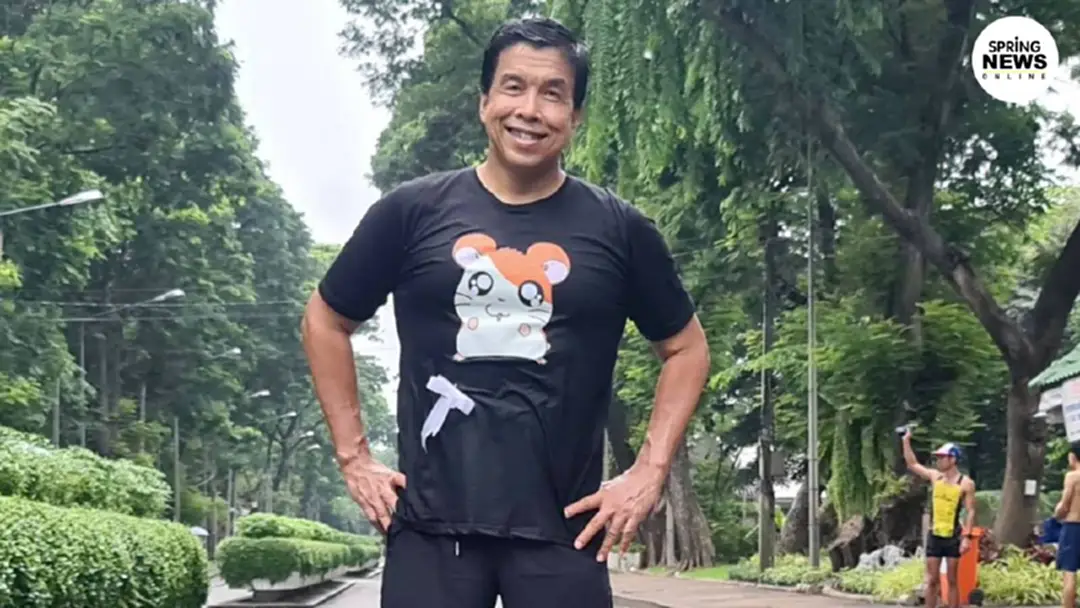 ชัชชาติ ชวนวิ่ง โพสต์รูปสวมเสื้อแฮมทาโร่ ติดโบว์ขาว ชาวเน็ตแซวแข็งแกร่งที่สุด ชัชชาติ ชวนวิ่ง โพสต์รูปสวมเสื้อแฮมทาโร่ ติดโบว์ขาว ชาวเน็ตแซวแข็งแกร่งที่สุด