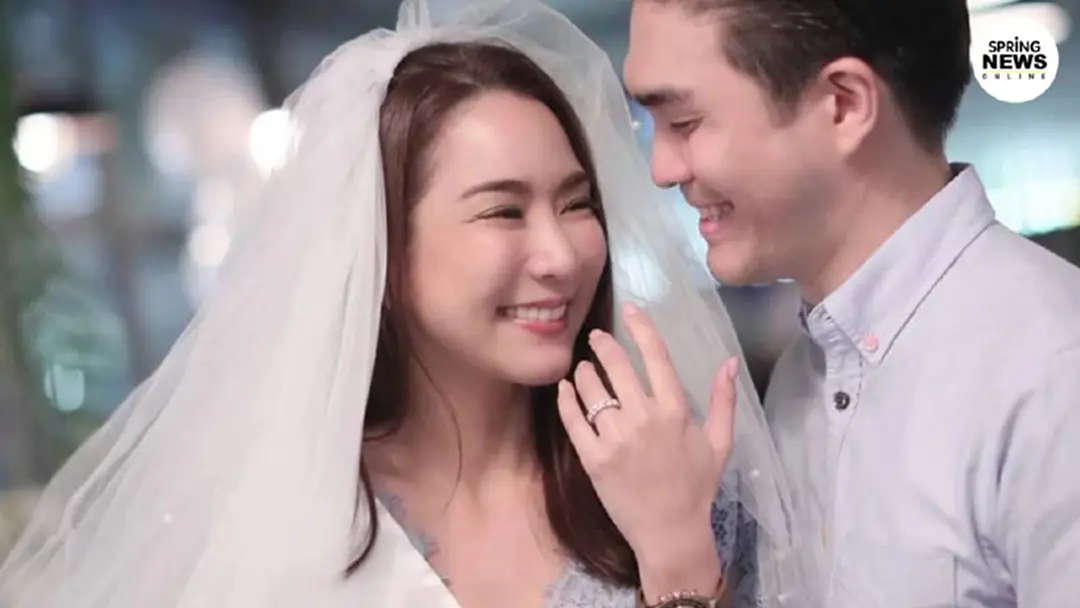 จั๊กจั่น อคัมย์สิริ ถูกแฟนหนุ่มนักธุรกิจ เค วัฒนา ขอแต่งงานหลังคบกันมา 2 ปี