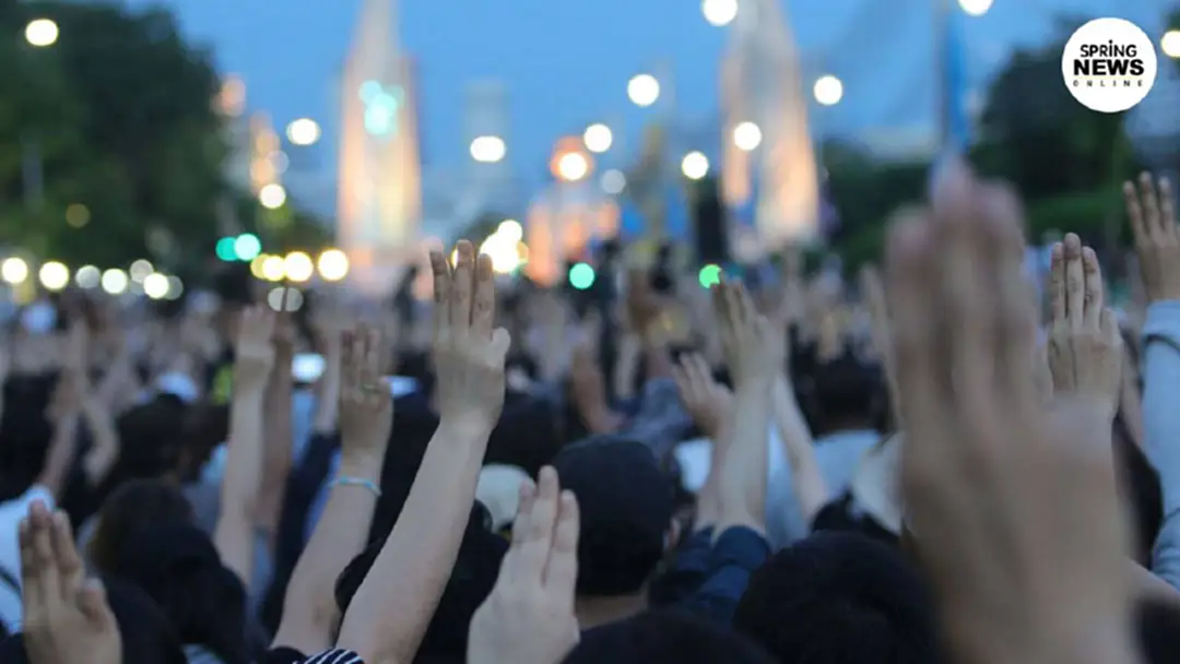 สวนดุสิตโพล เผยผลสำรวจ กว่า 71 % คิดว่า เสถียรภาพรัฐบาล ไม่มั่นคง สวนดุสิตโพล เผยผลสำรวจ กว่า 71 % คิดว่า เสถียรภาพรัฐบาล ไม่มั่นคง