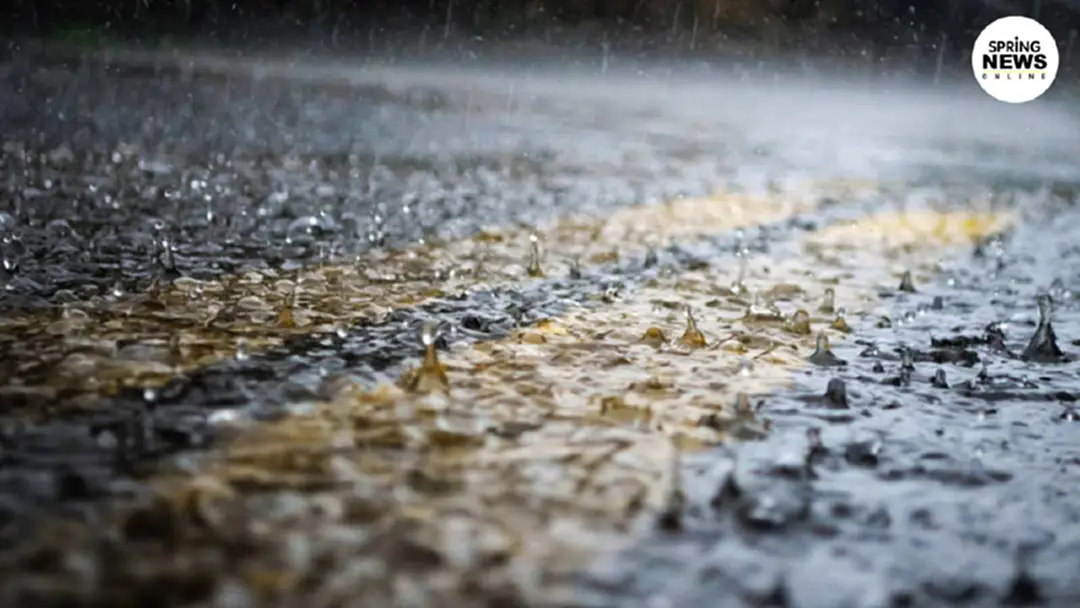 อุตุฯ เผยมรสุมปานกลางพาดผ่านภาคเหนือ ทำให้มีฝนหนักบางพื้นที่ อาจเกิดน้ำท่วมฉับพลันและน้ำป่าไหลหลากในระยะนี้ อุตุฯ เผยมรสุมปานกลางพาดผ่านภาคเหนือ ทำให้มีฝนหนักบางพื้นที่ อาจเกิดน้ำท่วมฉับพลันและน้ำป่าไหลหลากในระยะนี้