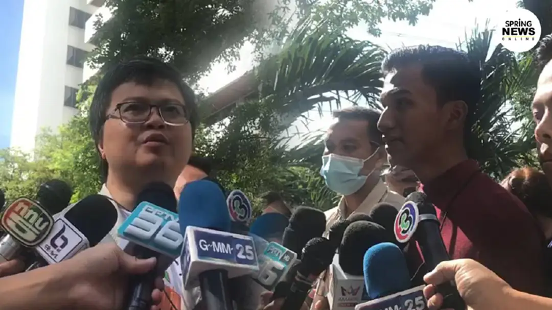 ลุ้นศาลฯถอนประกัน "ไมค์-อานนท์" ลุ้นศาลฯถอนประกัน "ไมค์-อานนท์"